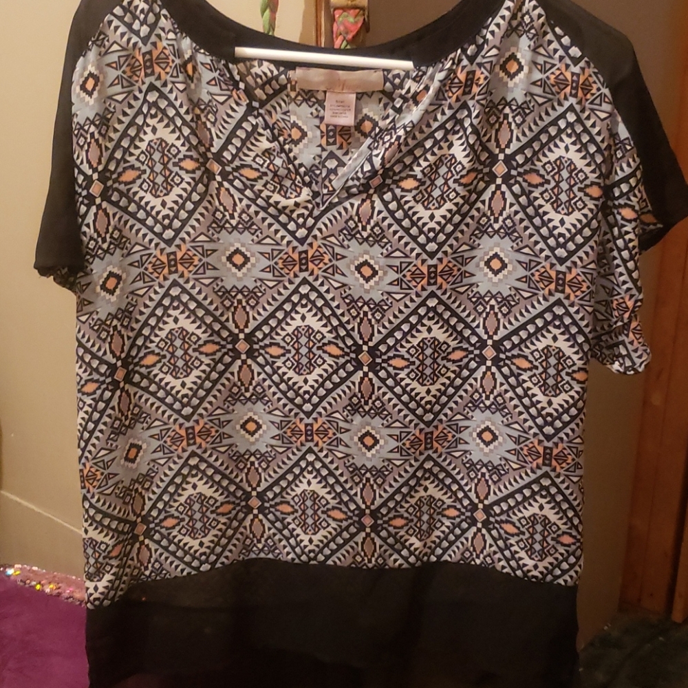 Myàn boutique sheer top